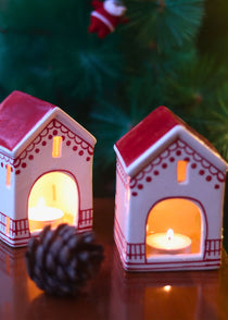 Christmas Hut Tea light Holder handmade in india