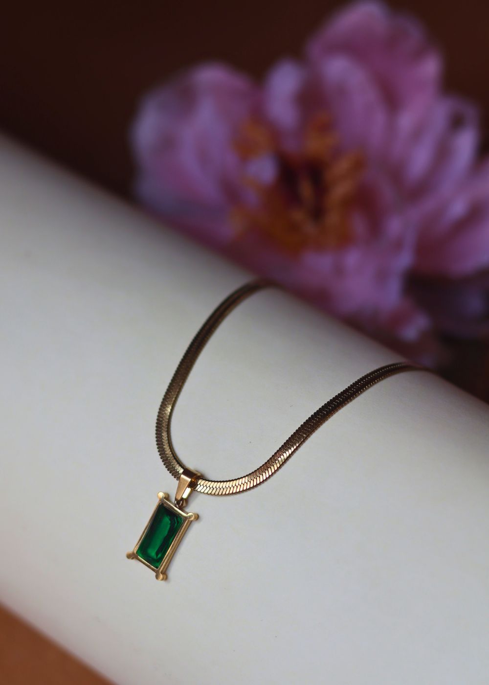 Hypoallergic Statement Green Necklace 