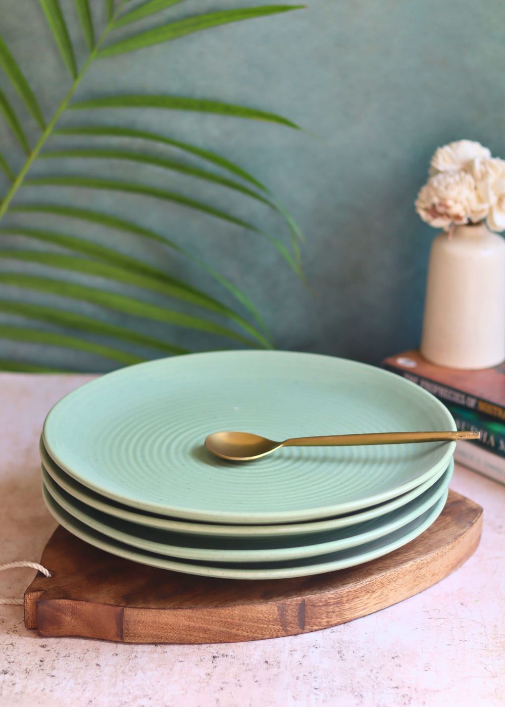 Set of 4 - Sage Green Dinner Plate made by ceramic