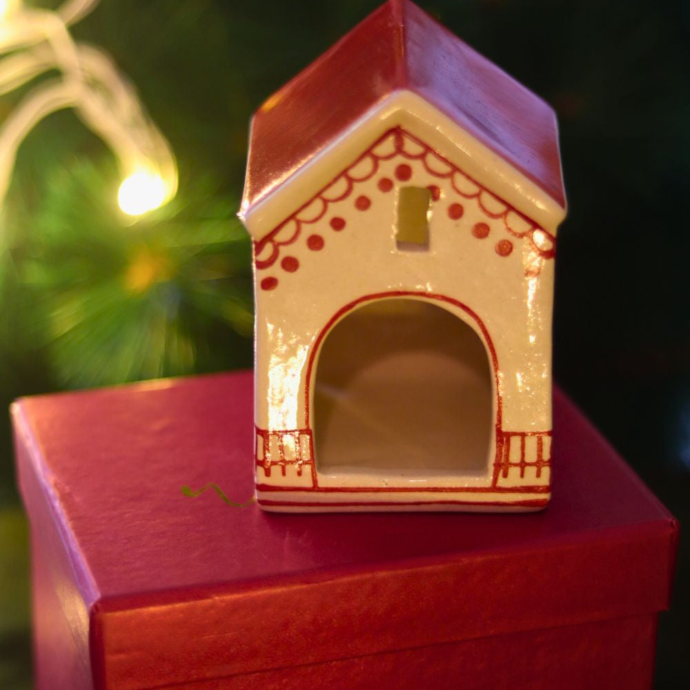 Christmas Hut Tea light Holder in a Gift Box made by ceramic