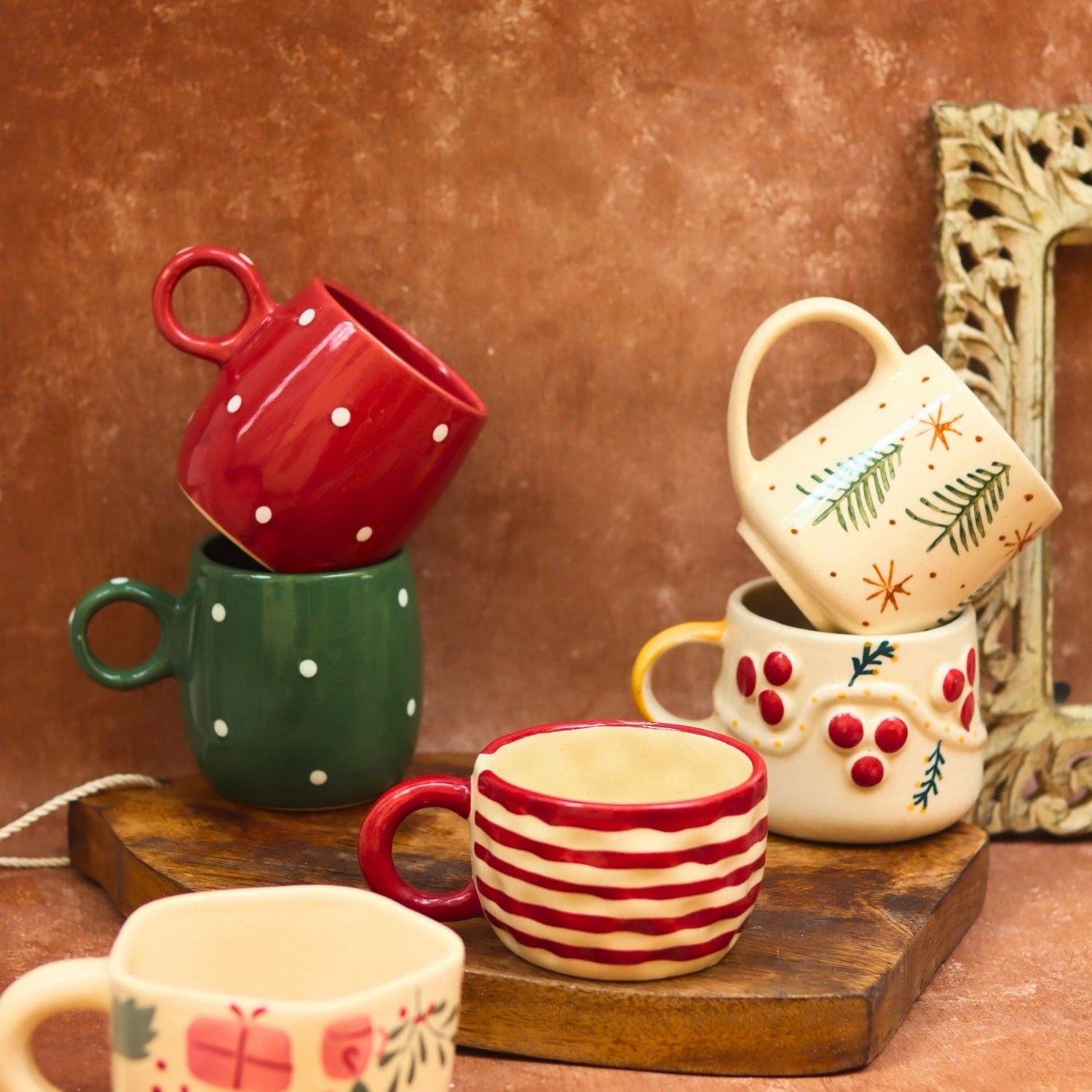 Set of 6 Christmas Sparkle Mugs Combo (for the price of 5) made by ceramic