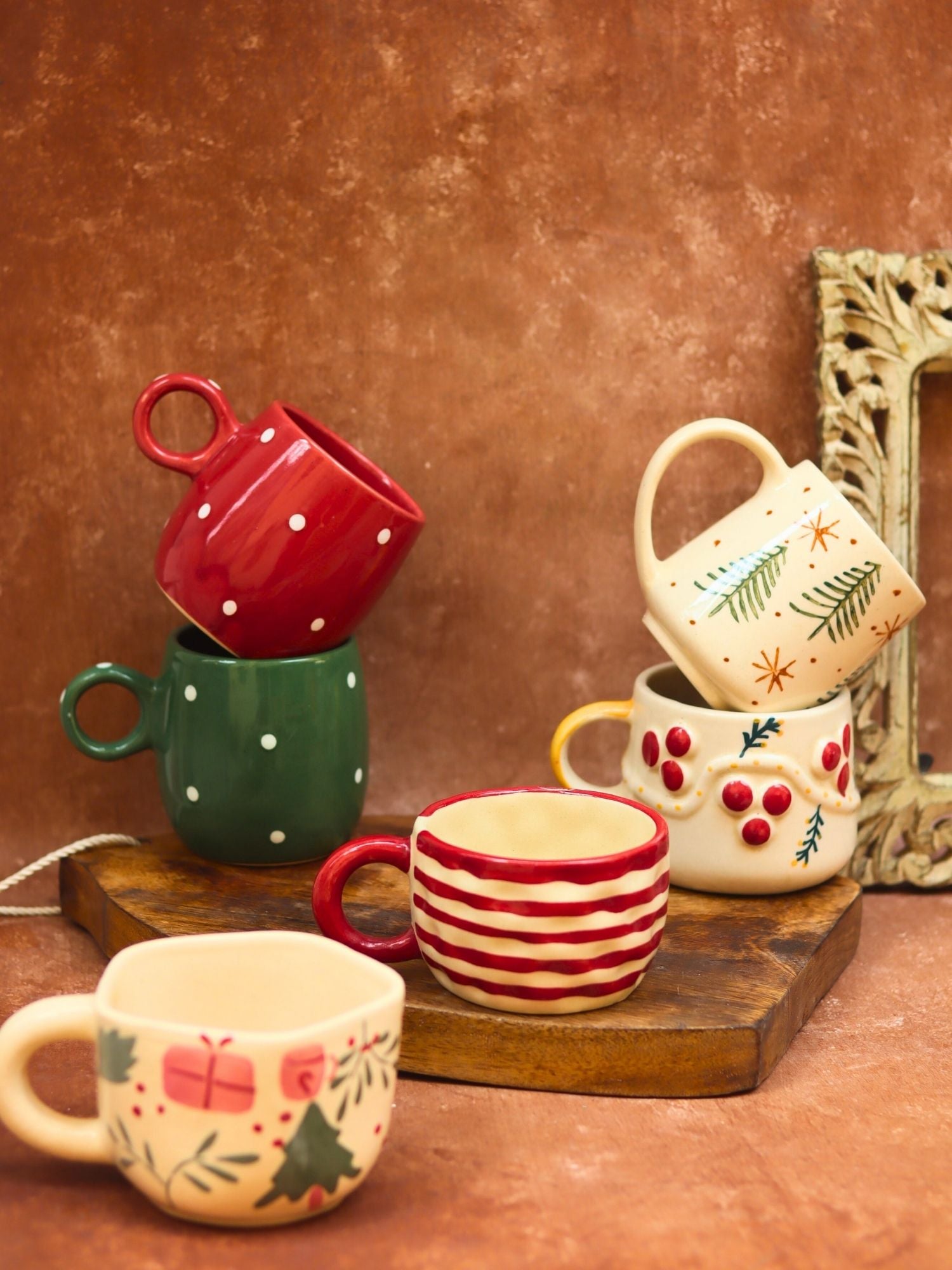 Set of 6 Christmas Sparkle Mugs Combo (for the price of 5) made by ceramic