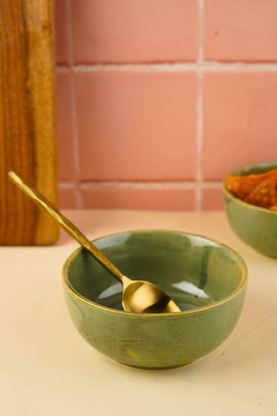 pistachio stoneware bowl made by ceramic 