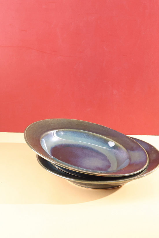 Ceramic pasta plates