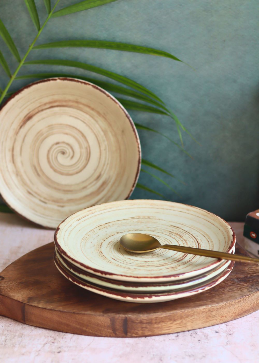 Set of 4 - Brown & White Quarter Plate with premium quality material