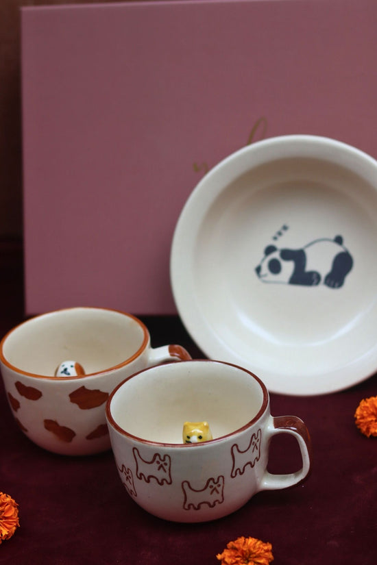 The Pawfect Luxe Rakhi Gift Hamper with premium quality material