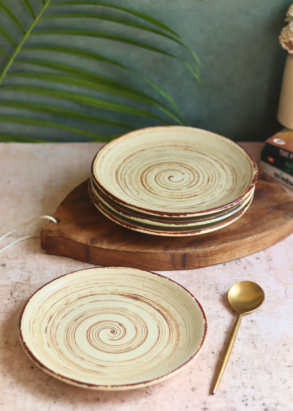 Set of 4 - Brown & White Quarter Plate handmade in  India