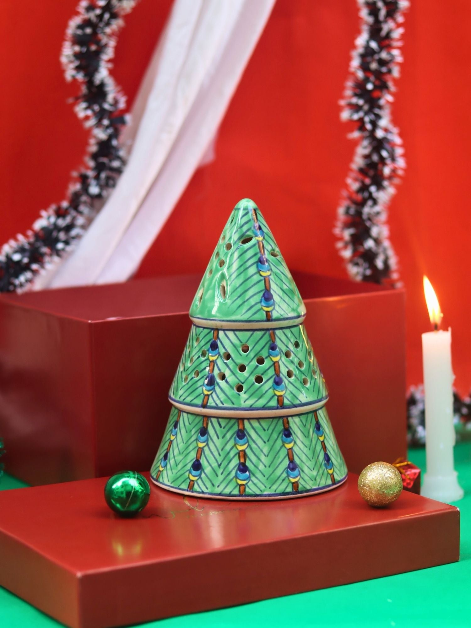 Lead free Christmas tree tea light Diffuser in a Gift Box