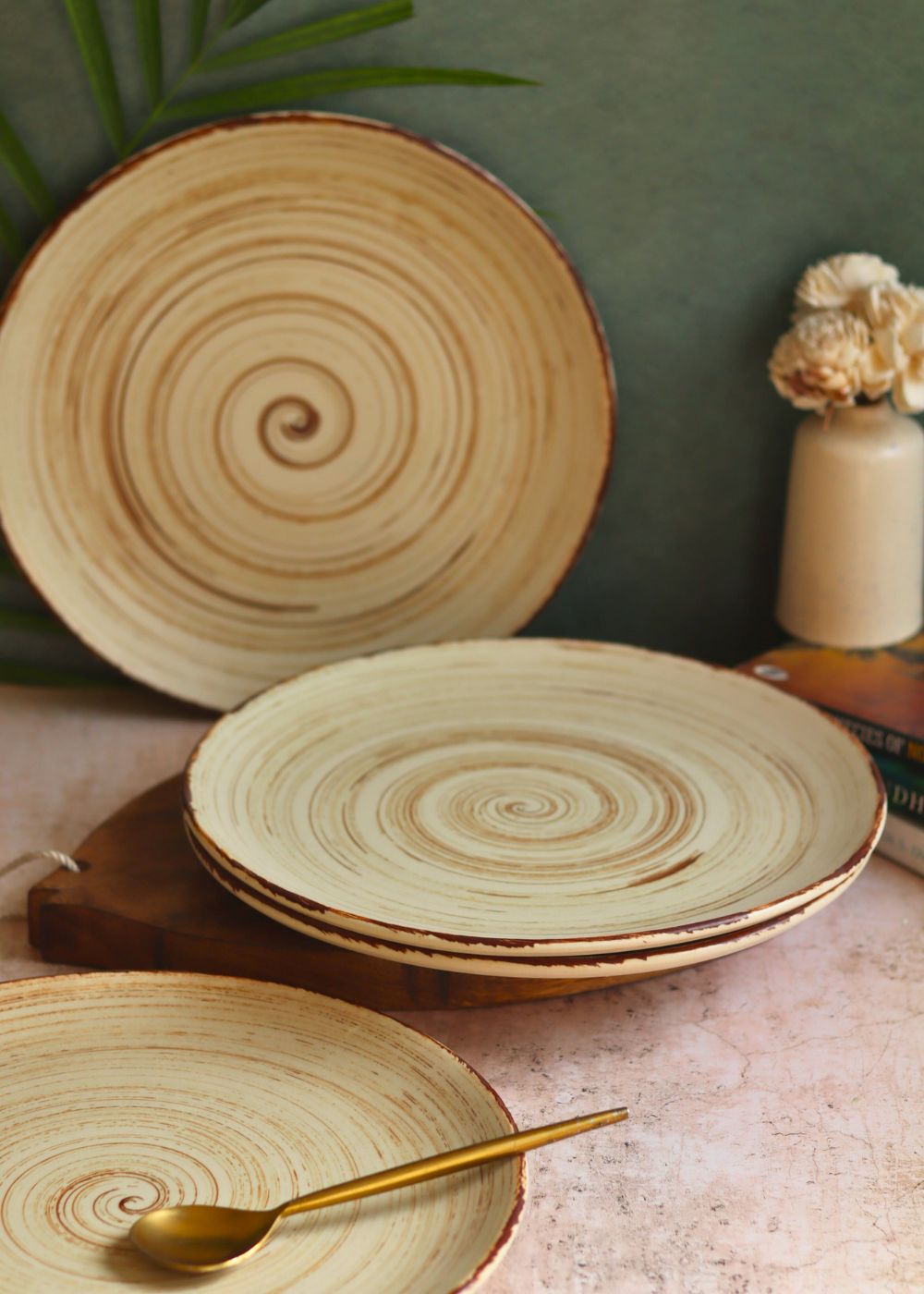 Set of 4 - Brown & White Dinner Plate made by ceramic