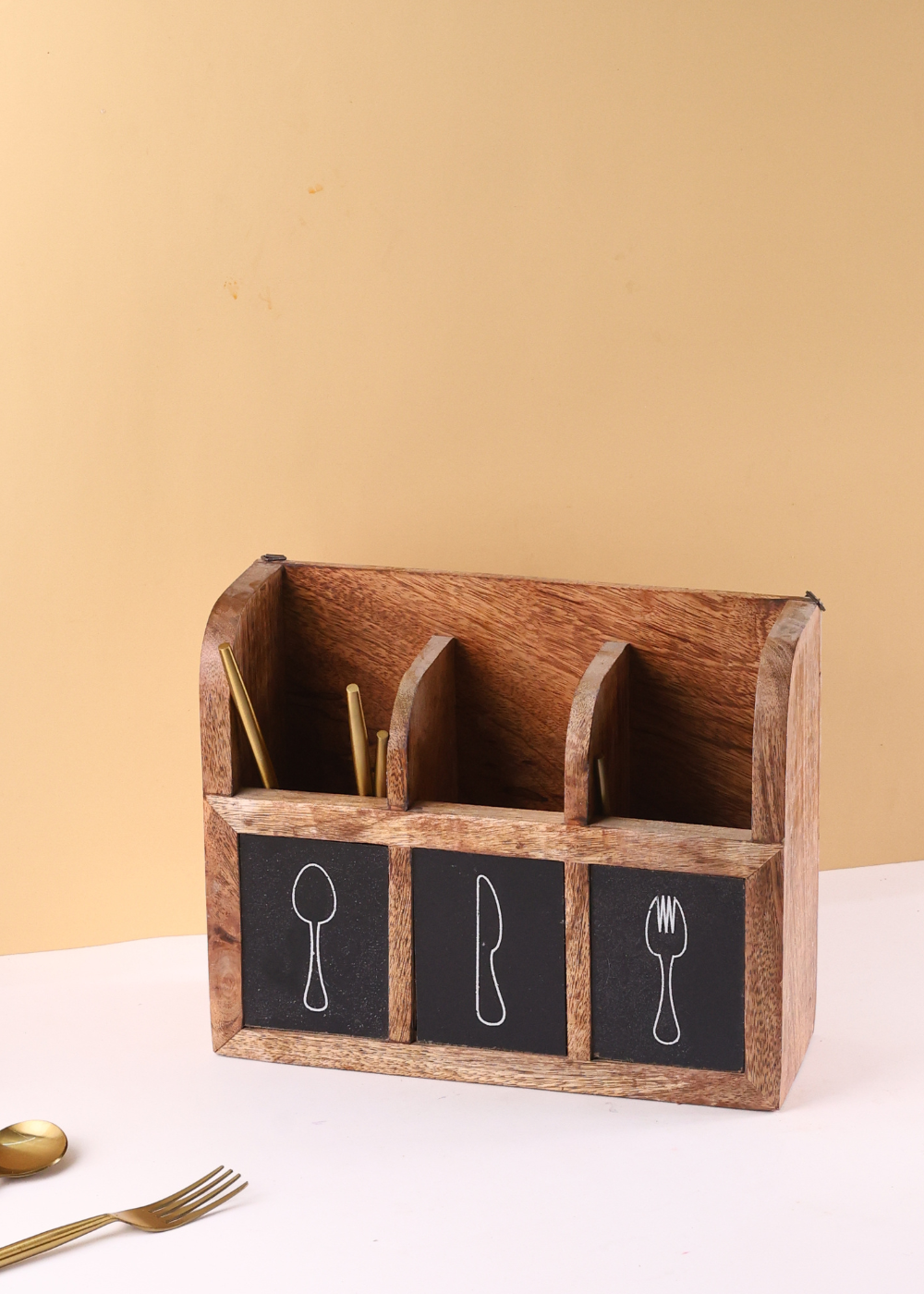 Cutlery holder with knife, spoon and fork print on it 