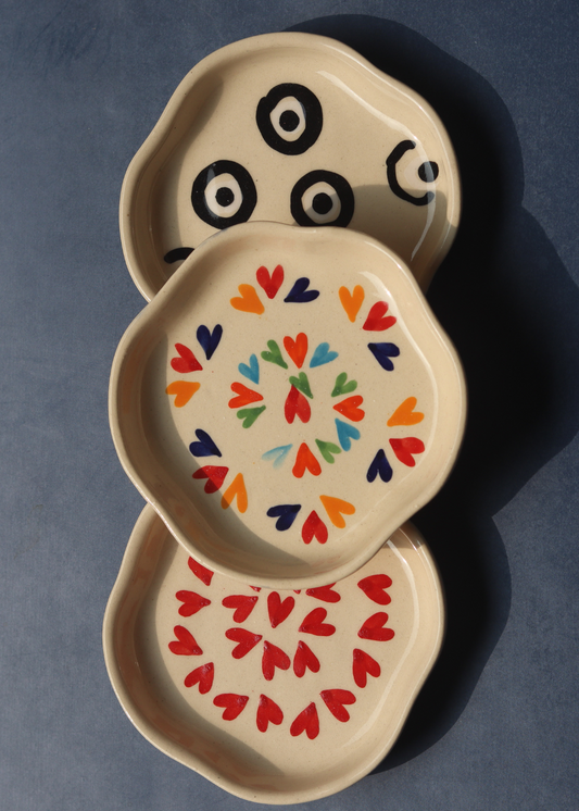 heart, loveislove, evi eye dessert plate made by ceramic 