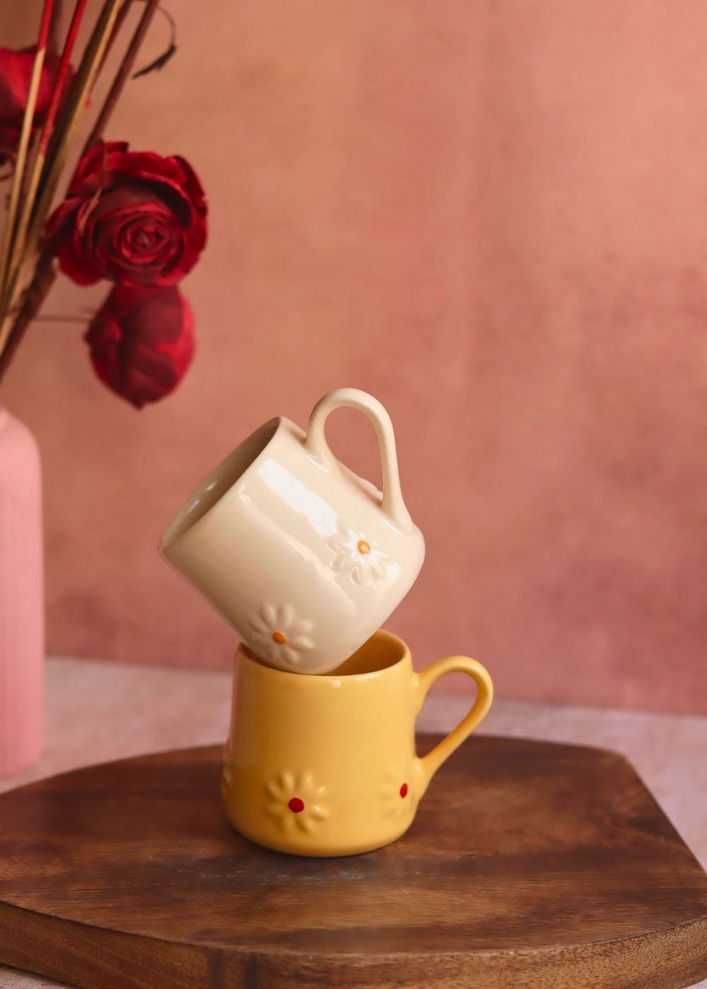 Set of 2 - Yellow & White Lily Mugs with premium quality material