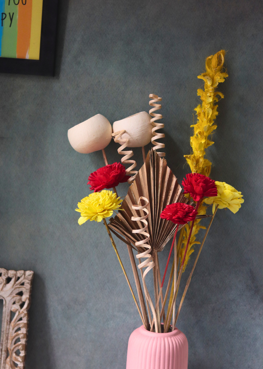 Dried flowers bunch for home decoration 