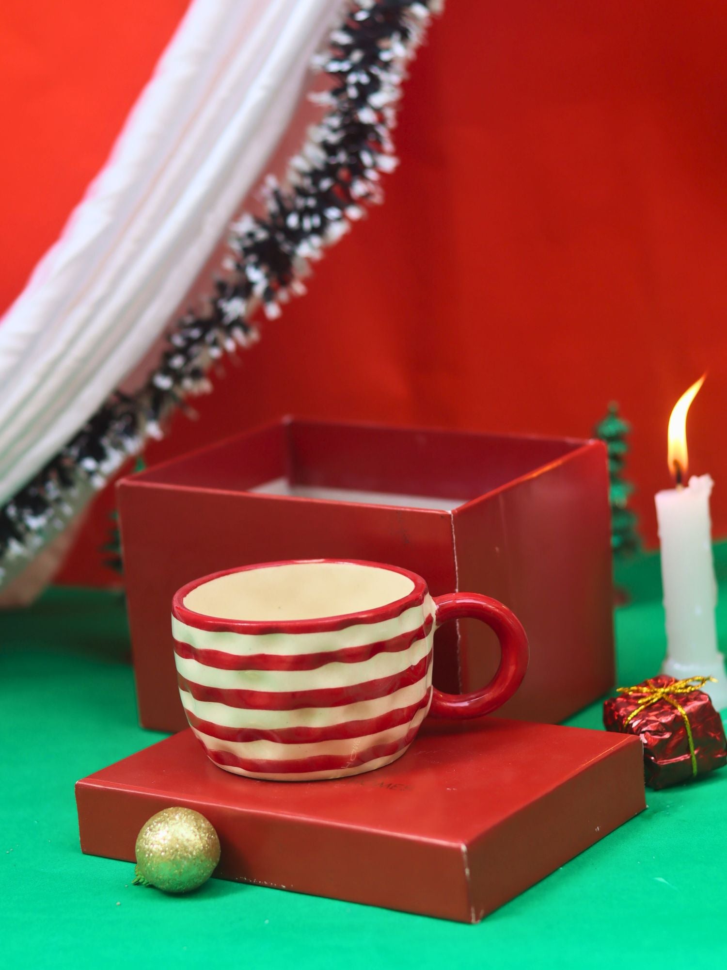 Red Lined Mug in a Gift Box with premium quality material