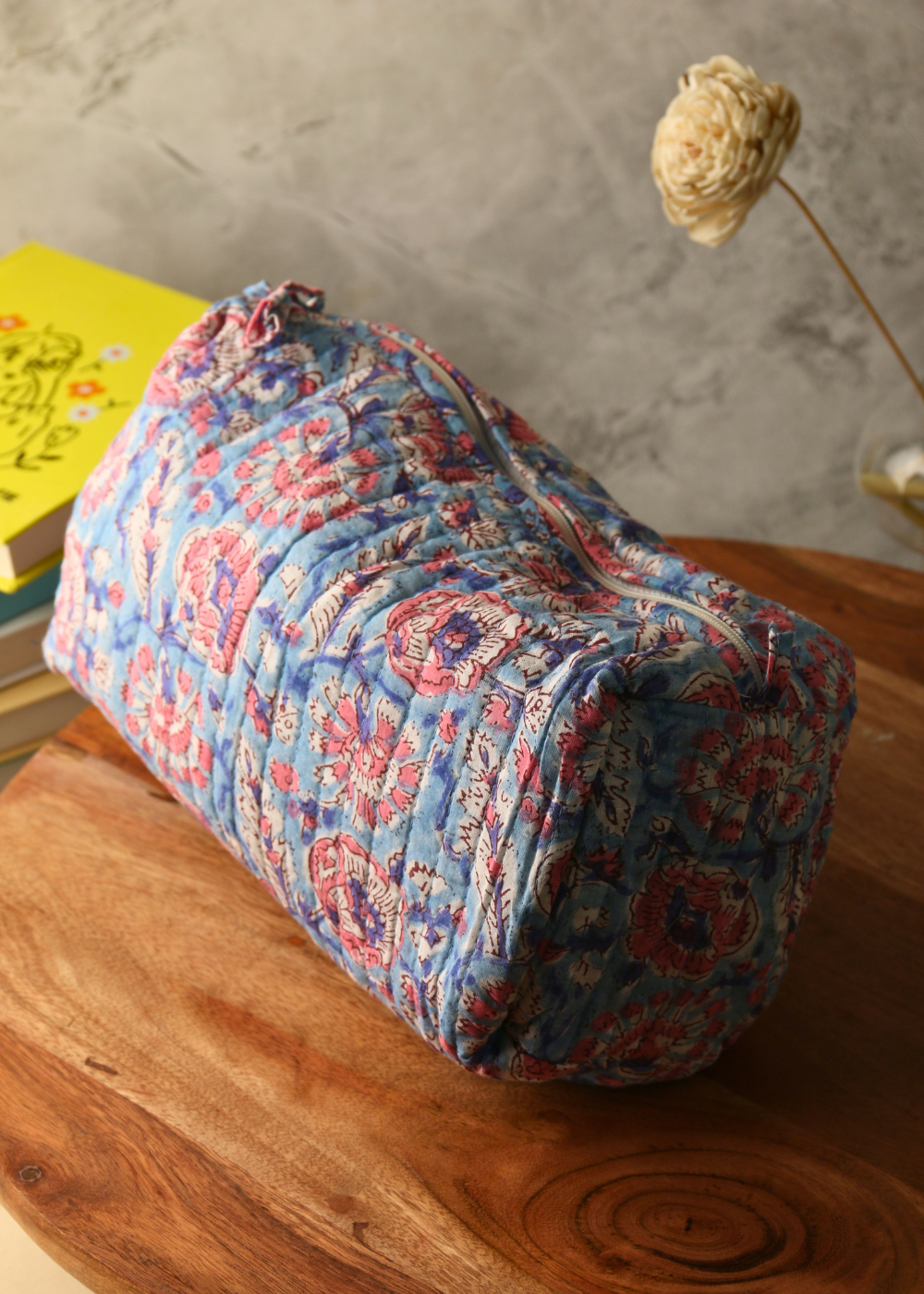 Toiletry bag blue floral