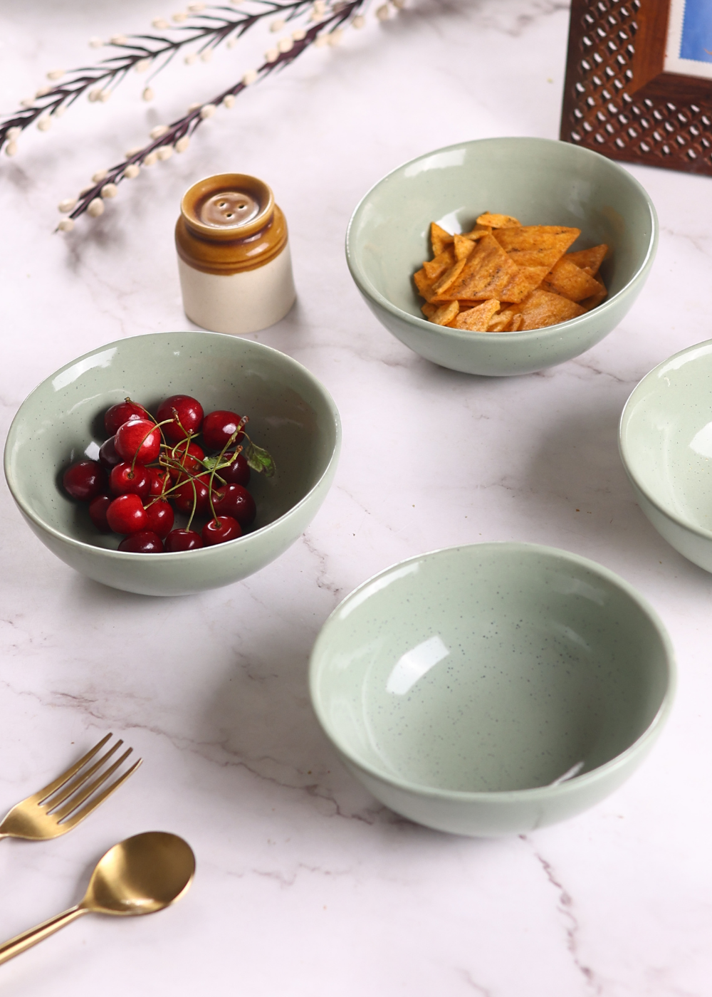 Kitchenware bowls for gift 