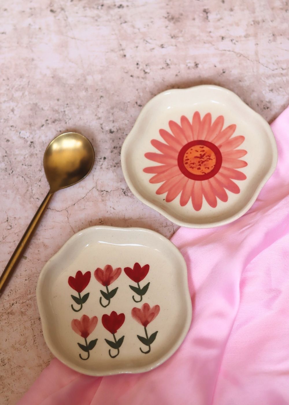 Flower & Pastel Tulip Handmade Dessert Plate made by ceramic