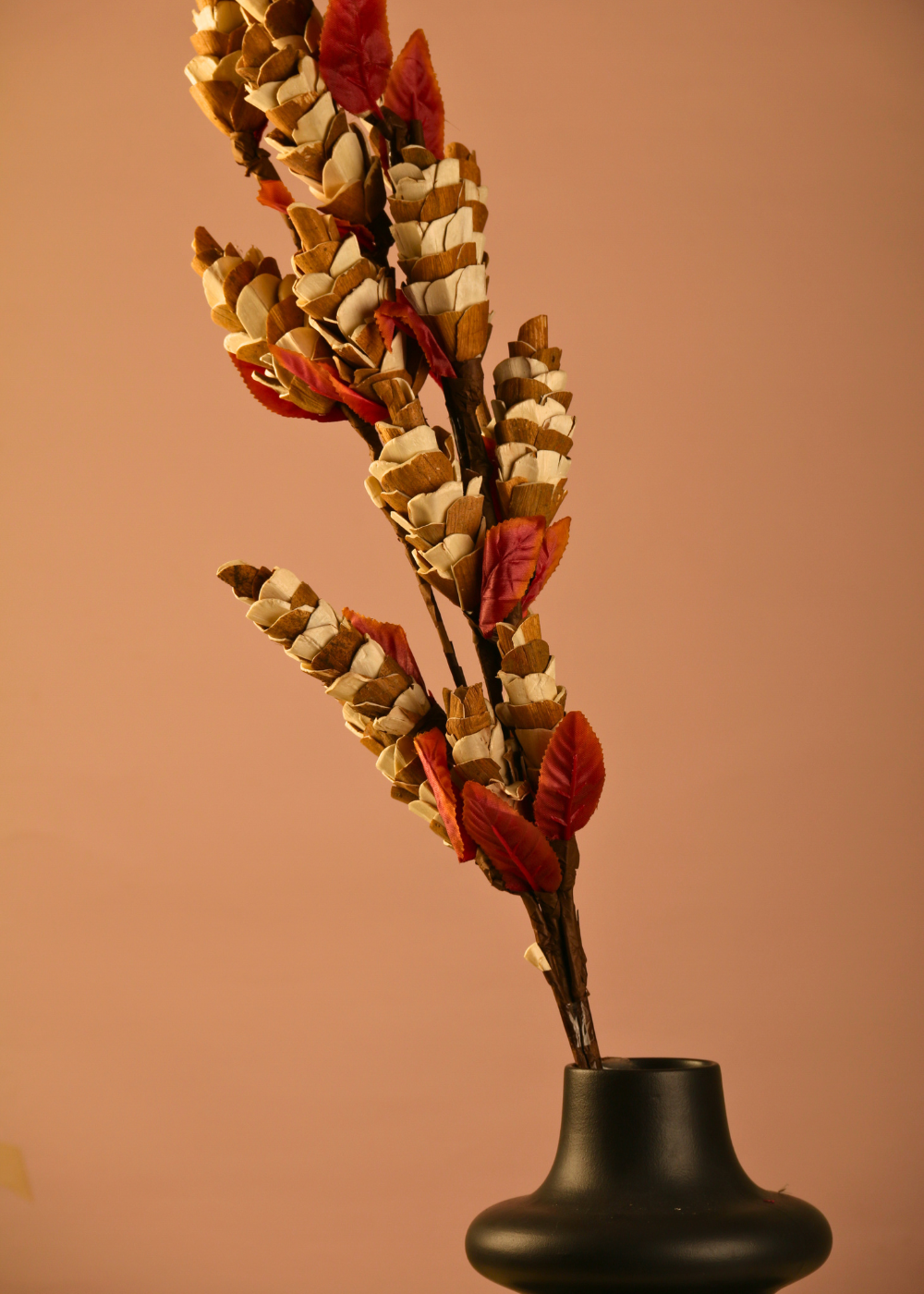 Brown chains dried flower bouquet