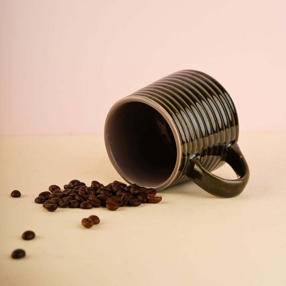 Glossy Black Coffee Mug made by ceramic