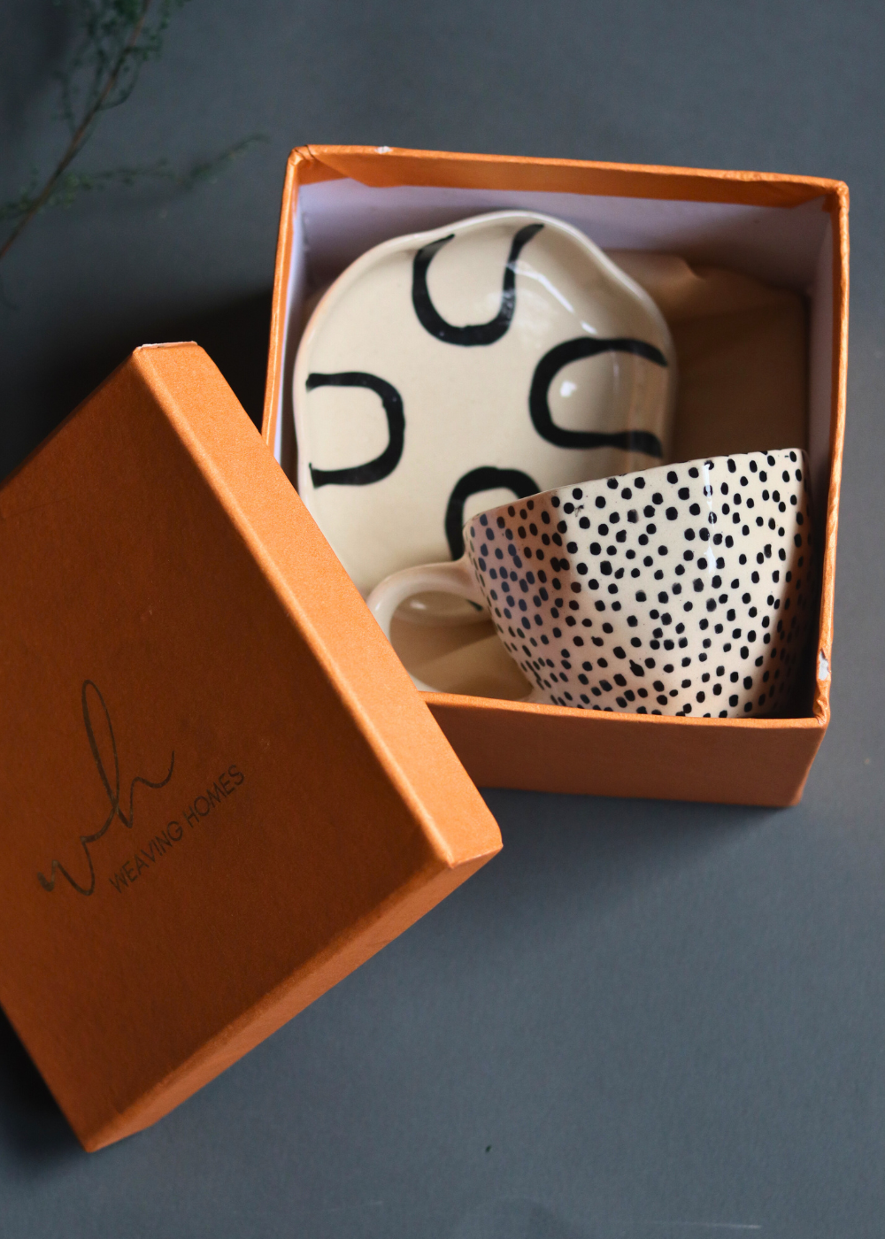 Coffee mug & dessert plate in a box 