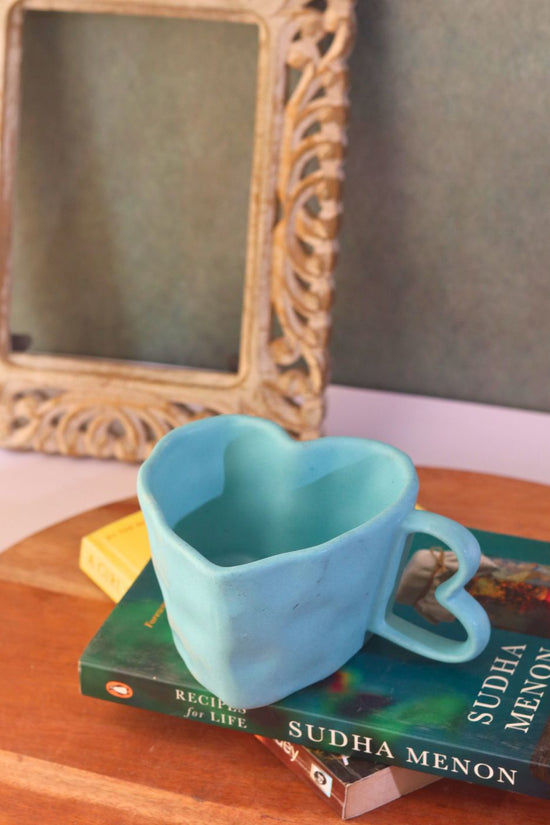 blue heart mug made by ceramic 