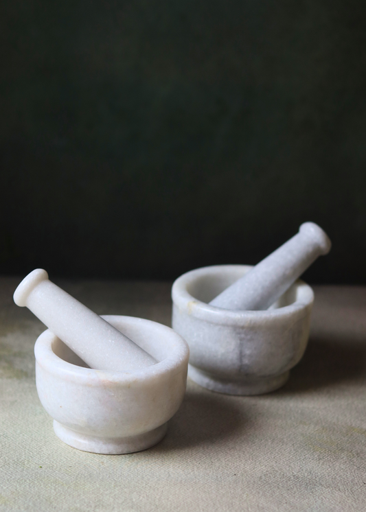 White Marble Mortar & Pestle Stunning Design