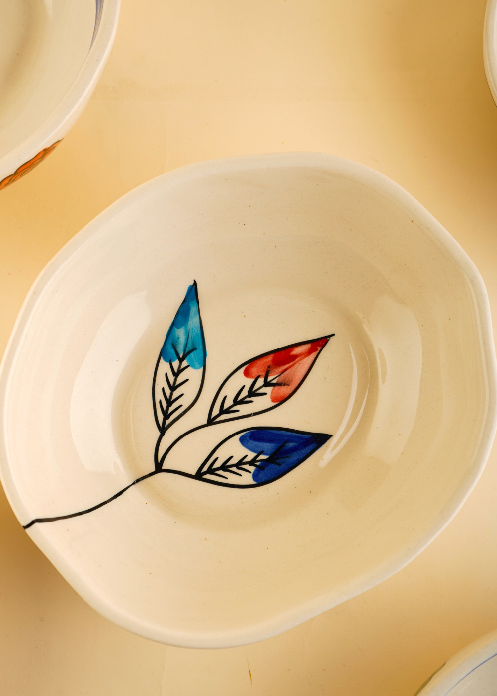 Petal perfection ceramic bowl