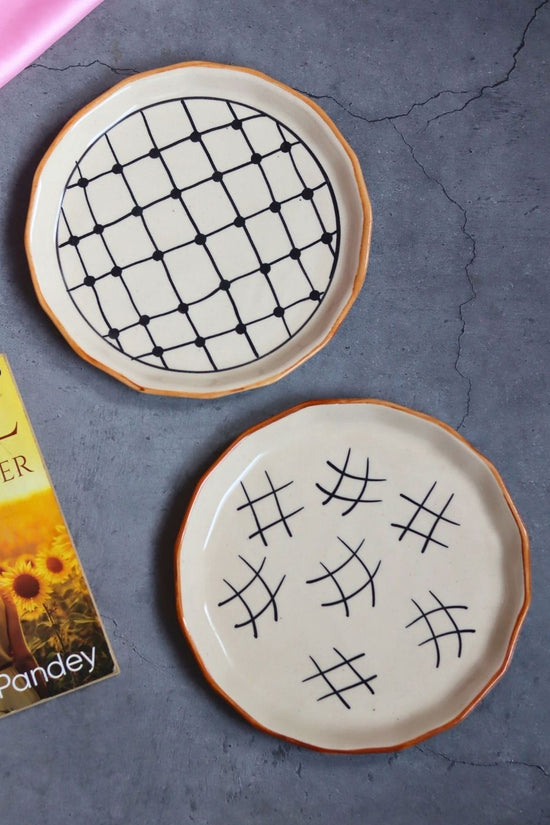 Serving Snack Plates 