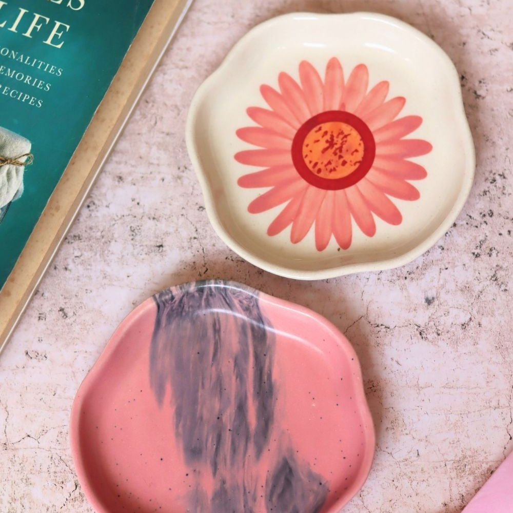 Red Ombre & Flower Handmade Dessert Plate made by ceramic