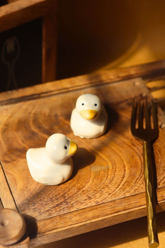 Duck Spoon Rest - set of 2 made by ceramic
