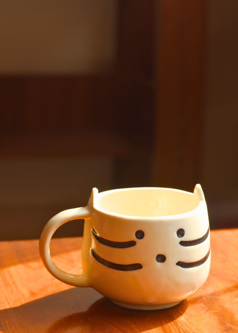 kitty mug for your favourite beverage

