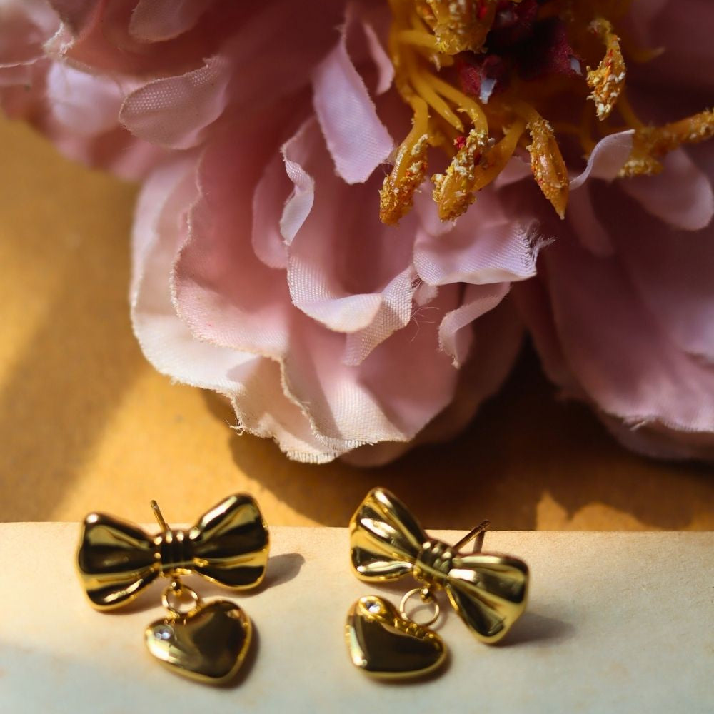 Hypoallergic Girlie Love Earring