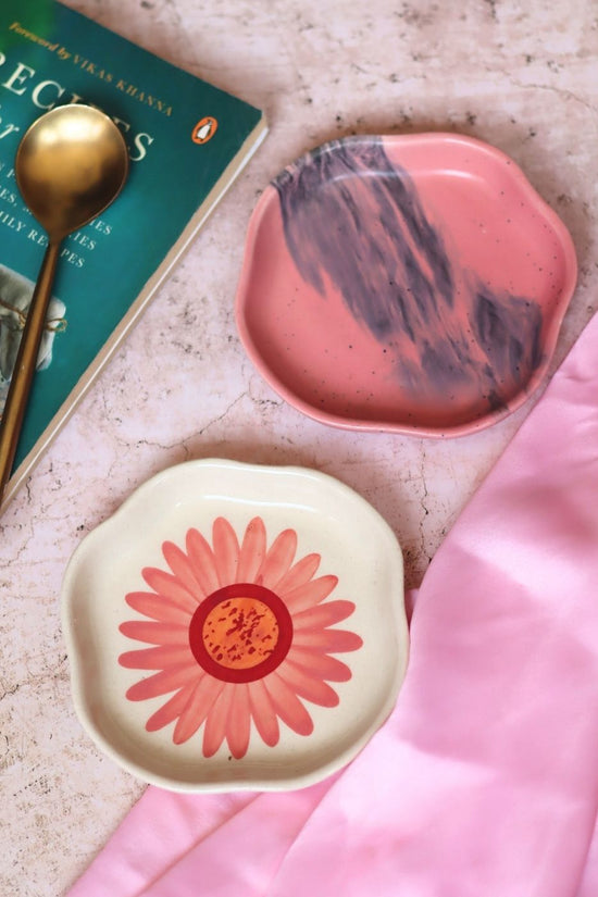 Red Ombre & Flower Handmade Dessert Plate with premium quality material