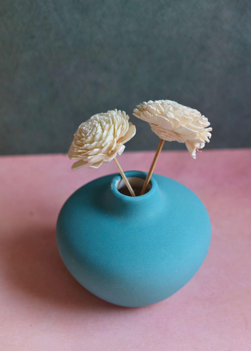 esoteric vase round green made by ceramic 