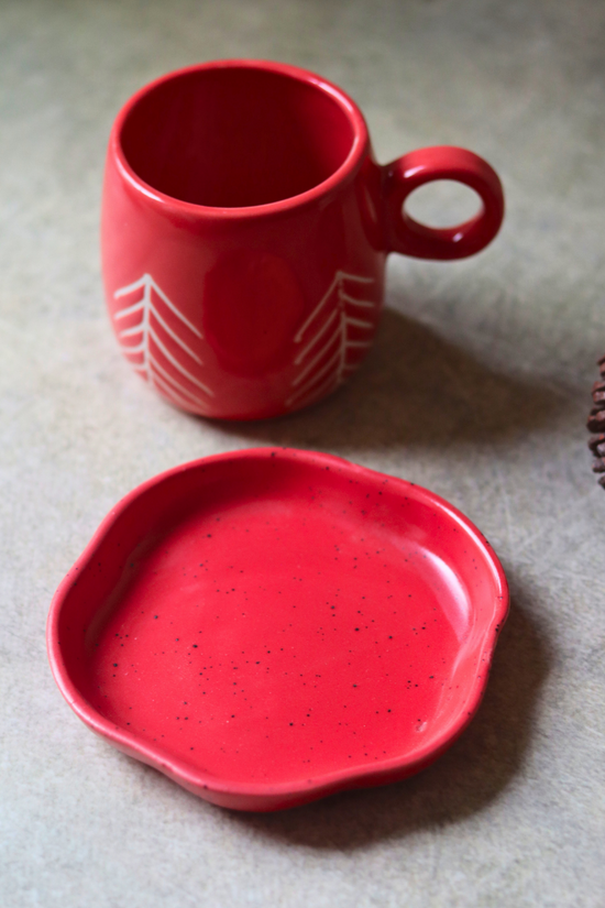 red christmas tree mug & red dessert plate handmade in india 