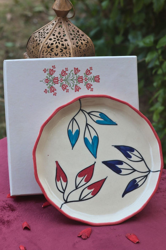 Handmade Petal Plate in a Gift Box