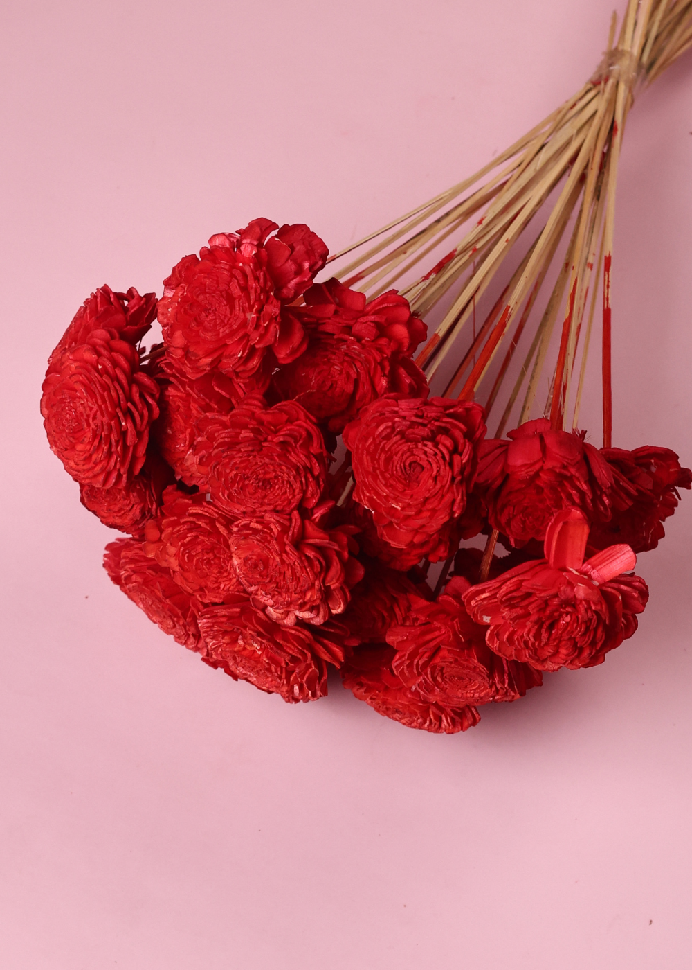 Dried red rose bouquet at the best prices – WeavingHomes