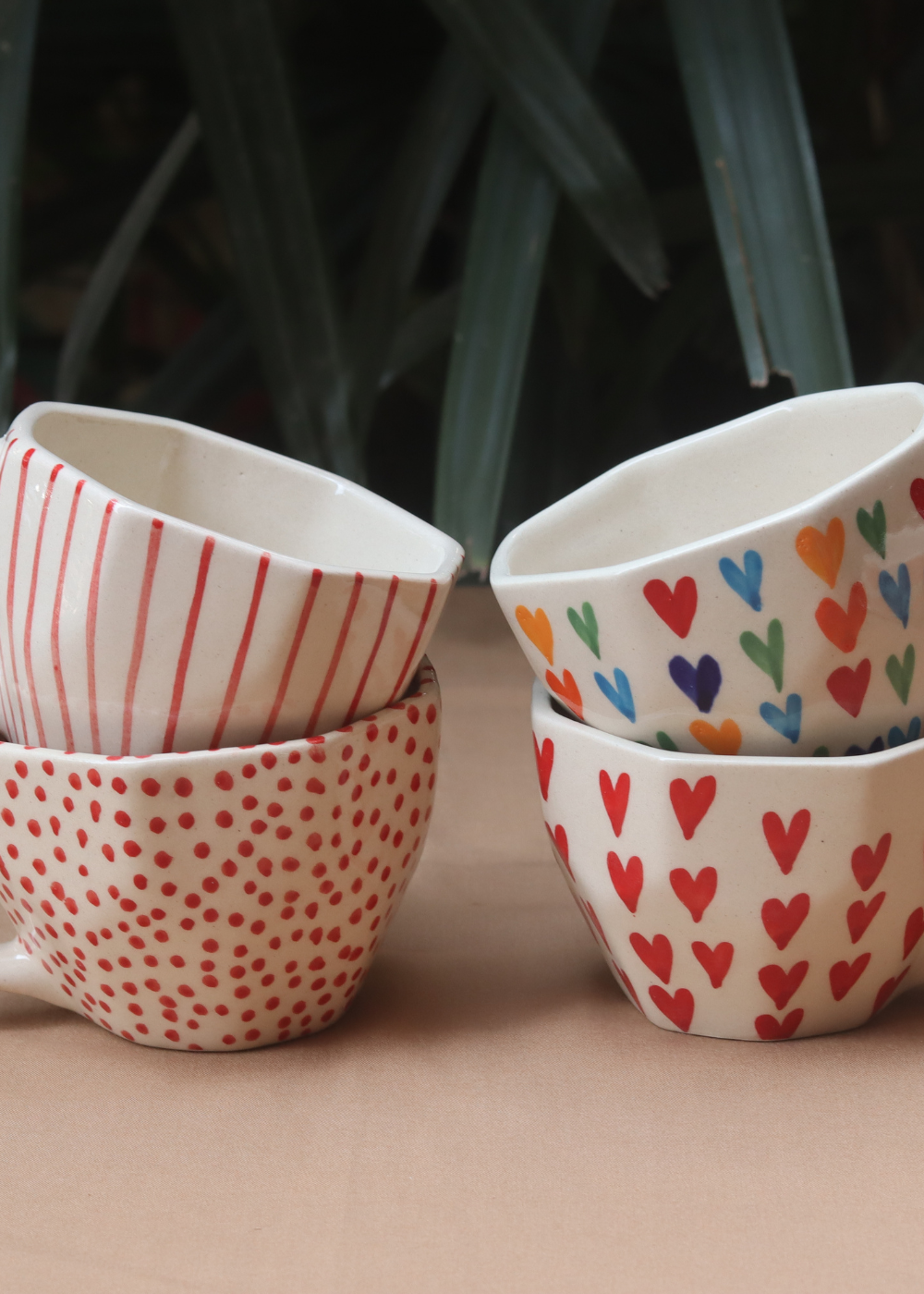 handmade mugs made by ceramic 