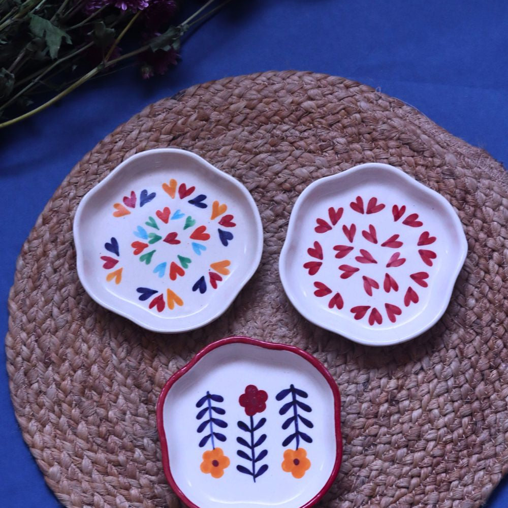 Handmade All Heart, Loveislove & Floral bloom Handmade Dessert Plate - Set of 3