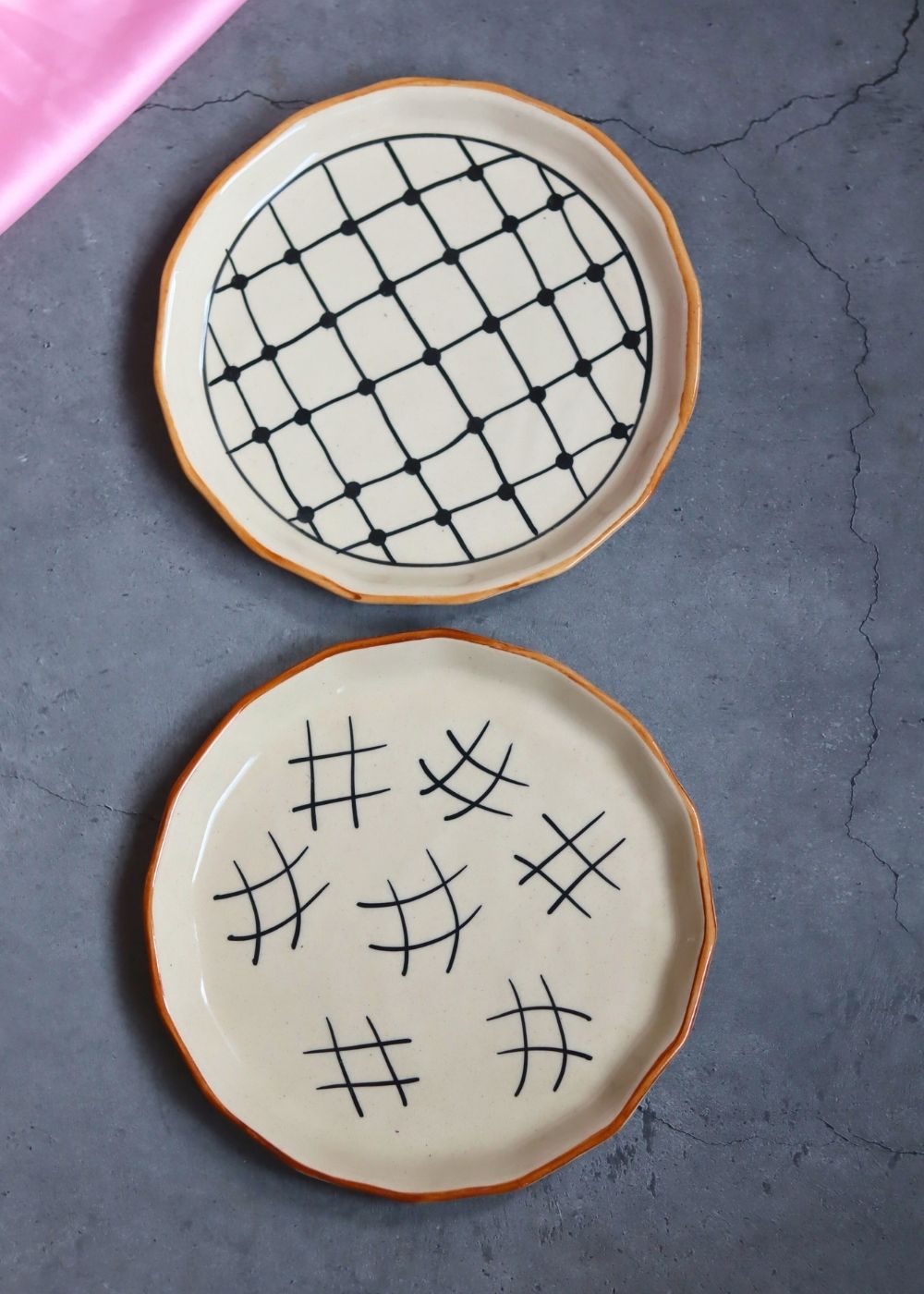 Modern and Stylish Snack Plates 