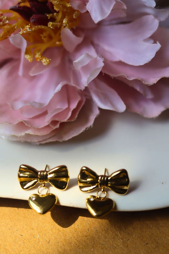 Girlie Love Earring handmade with premium quality material