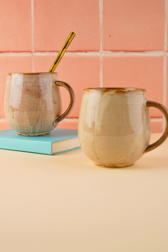 handmade coxy beige coffee mug with cozy brown color