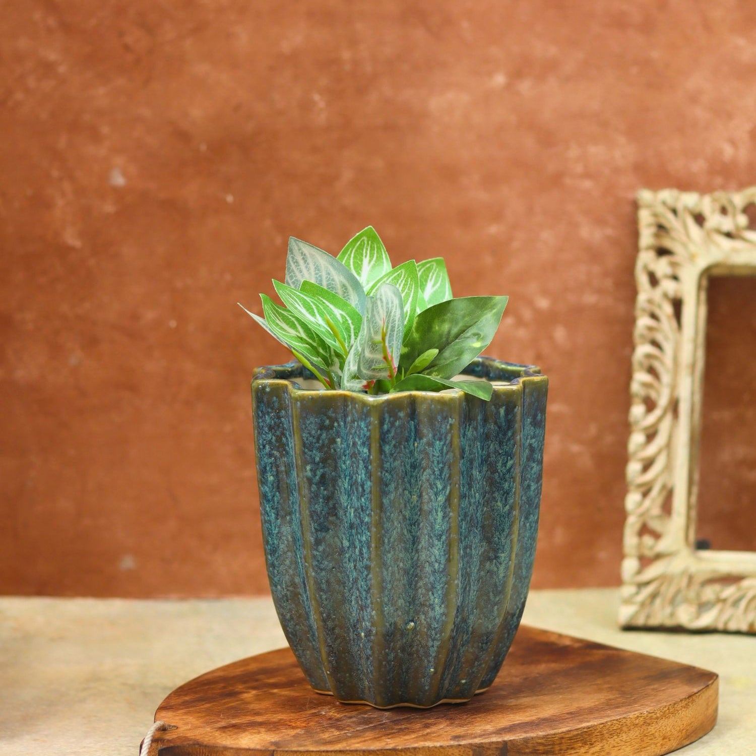 handmade Lotus Planter - Metallic Blue
