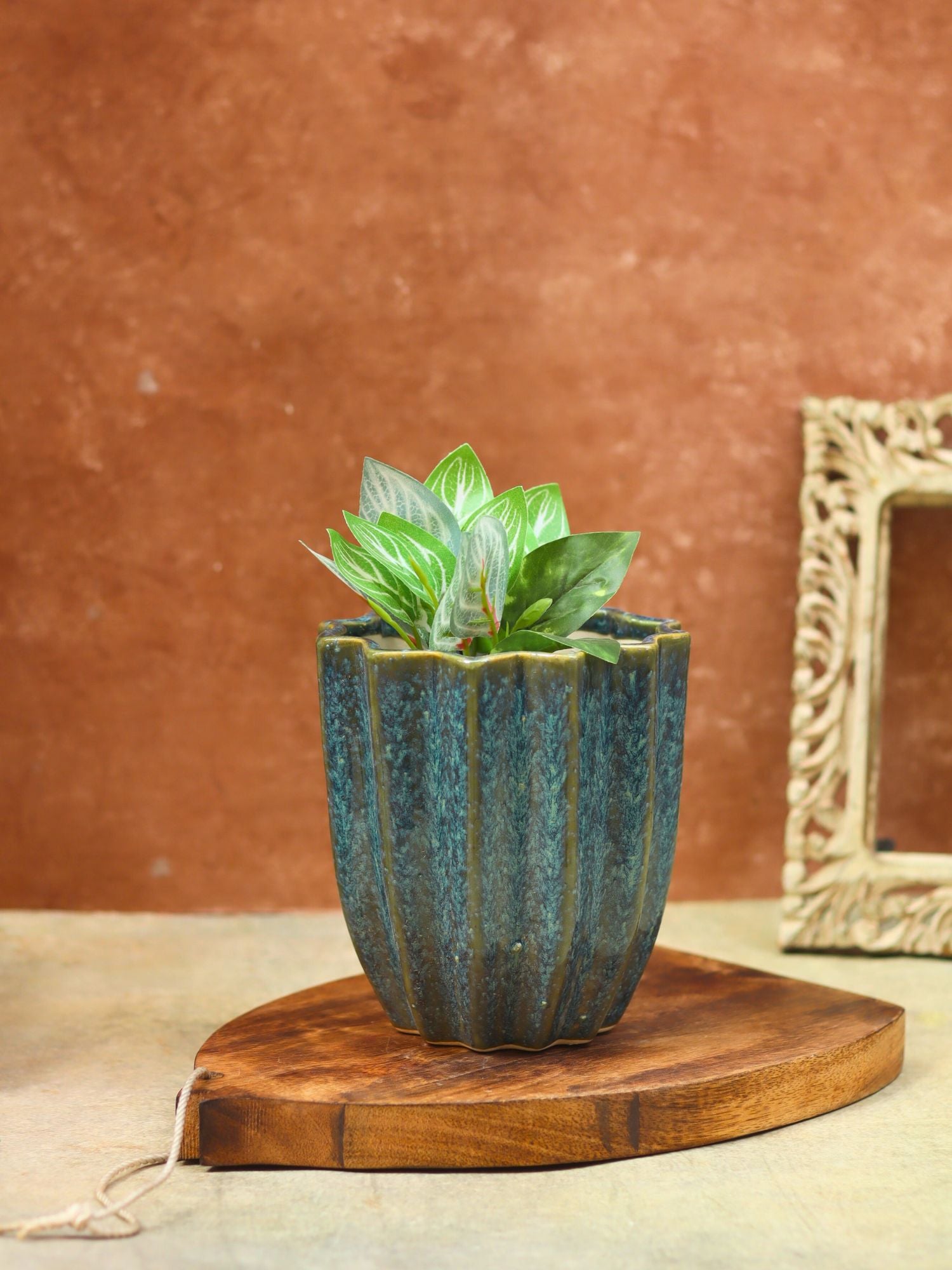 handmade Lotus Planter - Metallic Blue