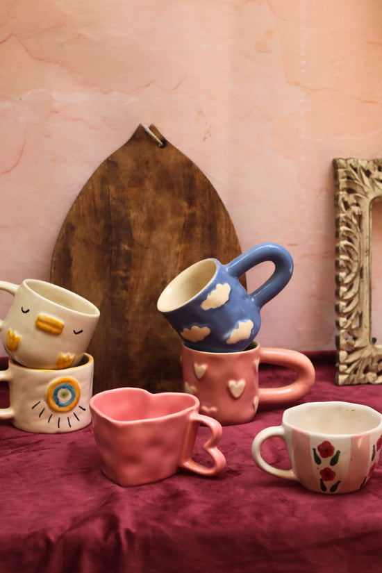 Set of 6 most aesthetic mugs (for the price of 5)