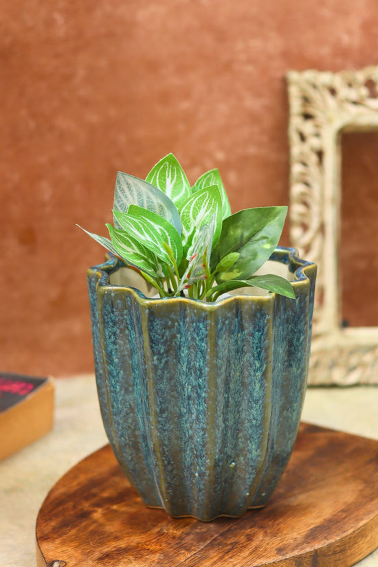 Lotus Planter - Metallic Blue made by ceramic