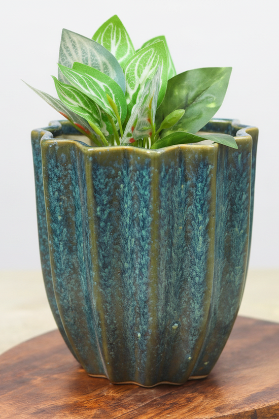 Lotus Planter - Metallic Blue