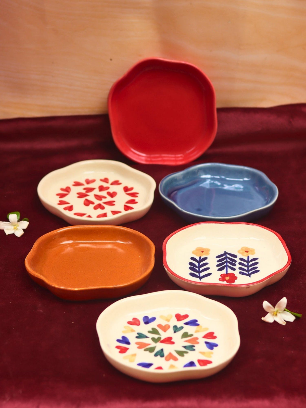Set of 6 Best Selling Dessert Plates (For the Price of 5) made by ceramic