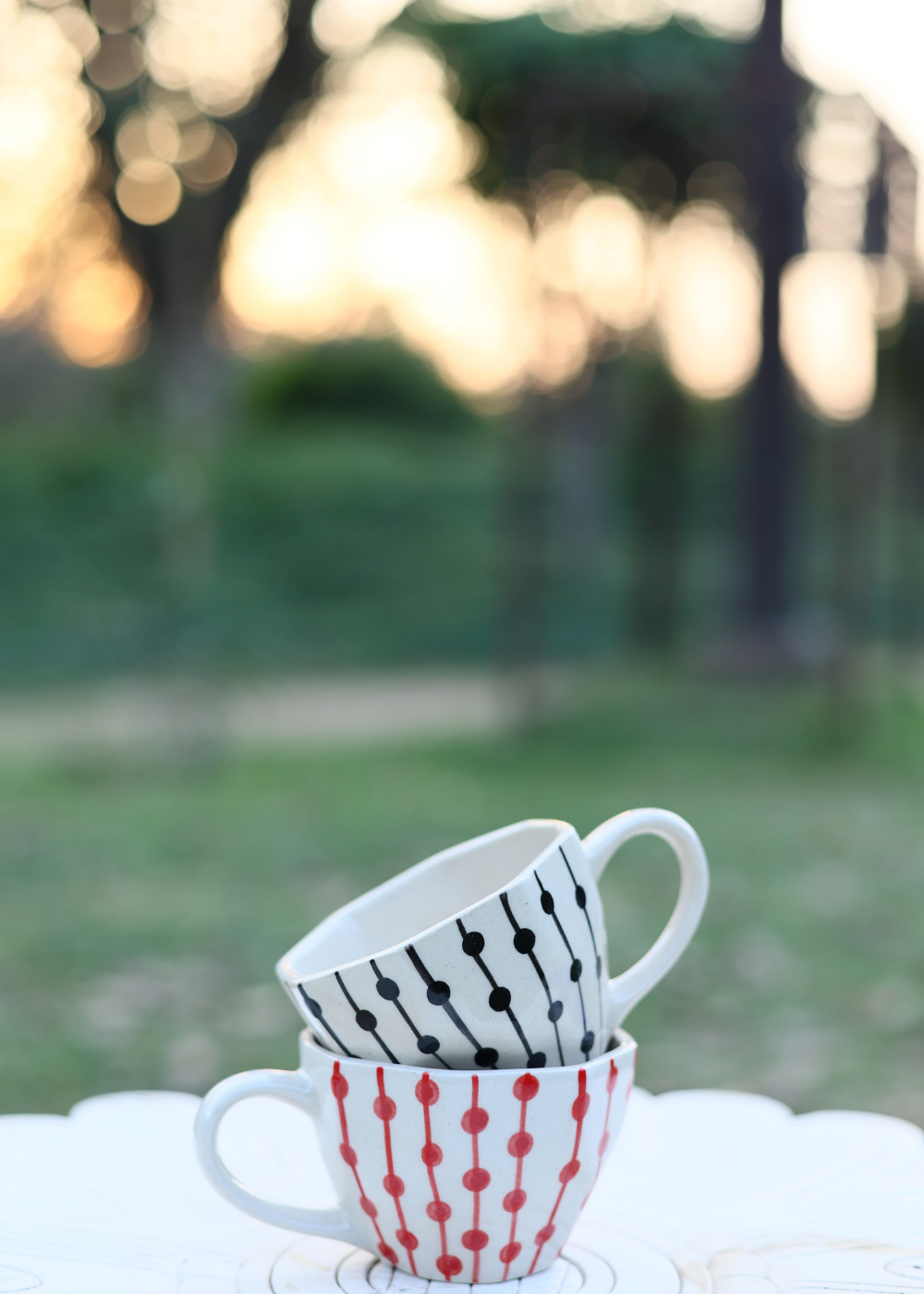 handmade black & red dotted line mug 