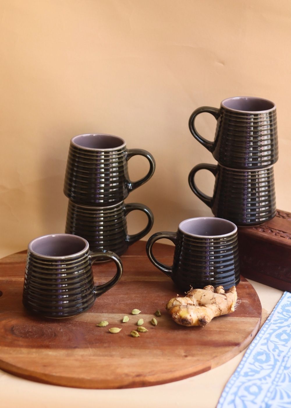 Glossy Black Coffee Mug - Set of 6 made by ceramic